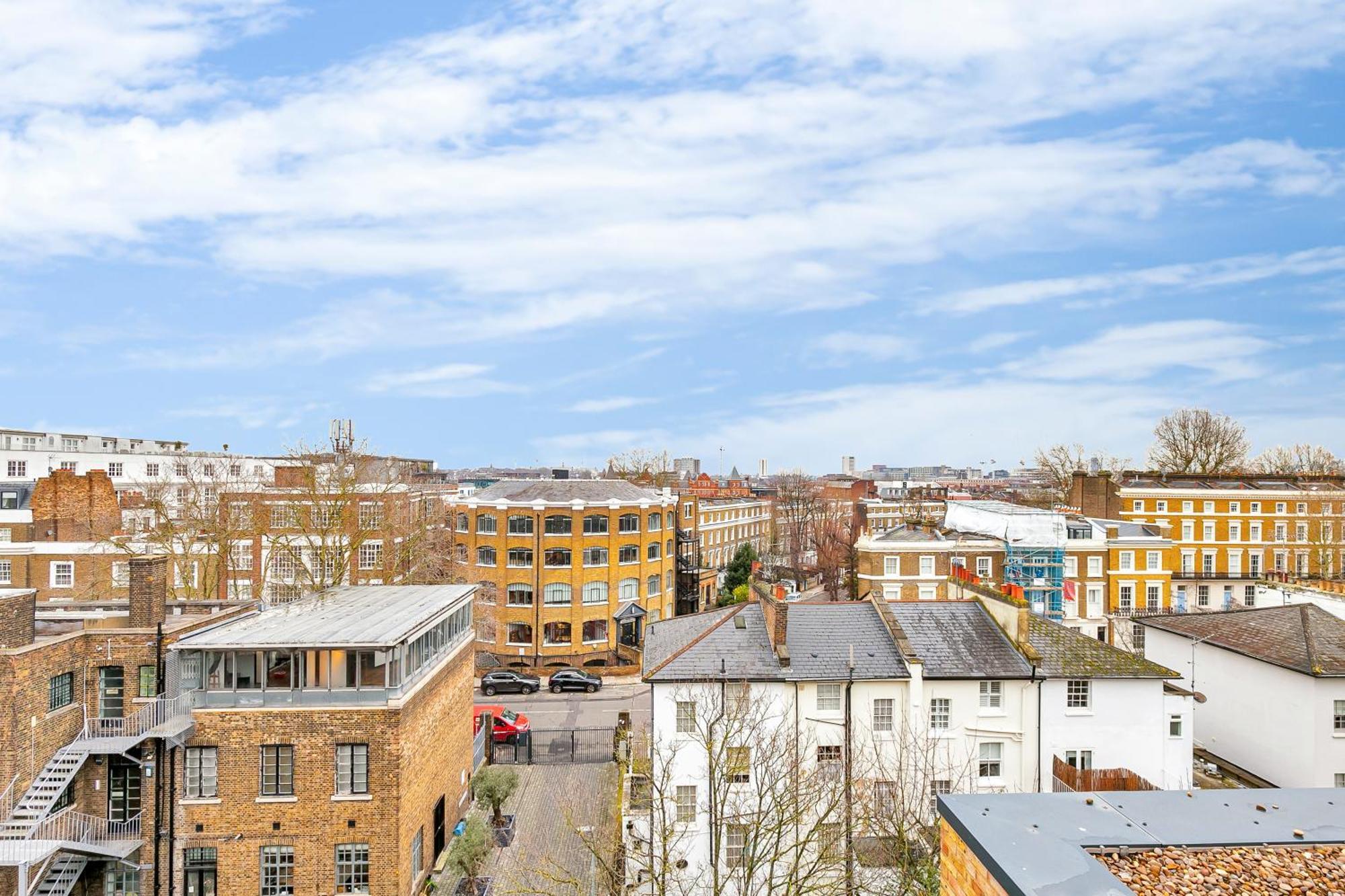 Cozy Apt In Camden Town By Capital Retreats Short Lets & Serviced Accommodation London With Balcony, Free Wifi Exterior photo